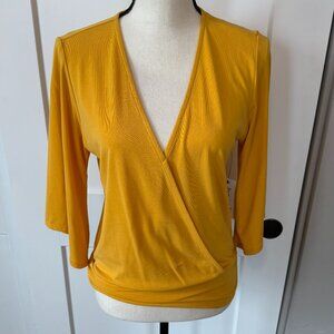 NWT Veronica M yellow / gold V neck 3/4 length sleeve top - Size S